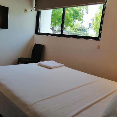 Buenavista Place Hotel Баия-де-Каракес Экстерьер фото